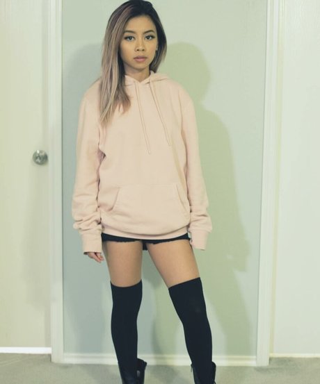 Kimmie D nude star img