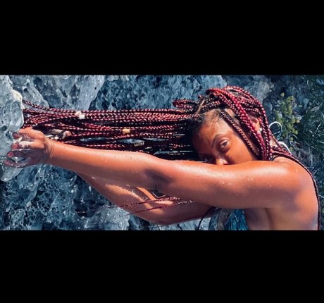 thigh high boots onlyfans hot images