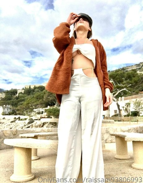 raissam93806993 pornstar pretty images