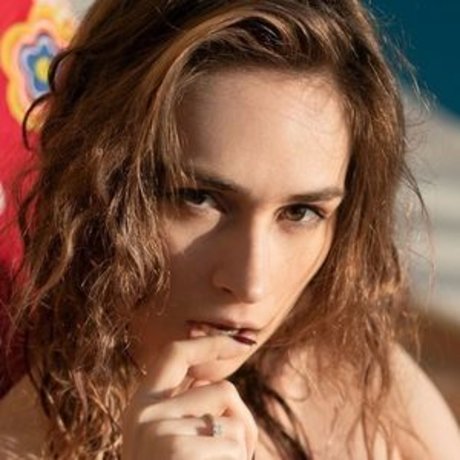 Yana West model nudes gallery