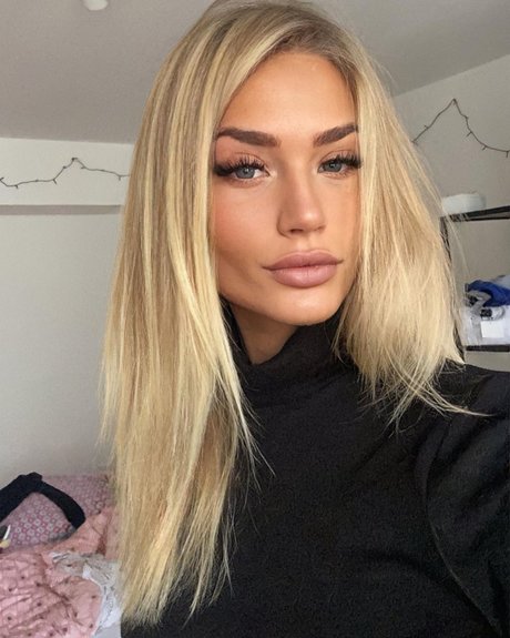 Lucie Gaumont pornstar adult picture