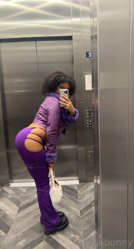 BiaBunnyy porn actress galleries