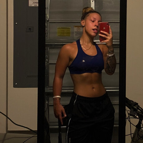 guapa pornographic actress images