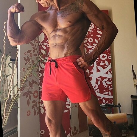 Mteros pornstar naked image