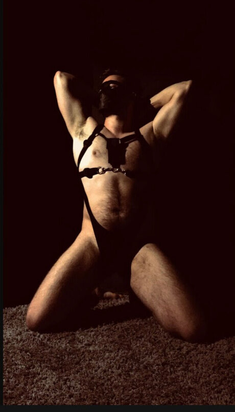 Perverted White Boi star perfect pics