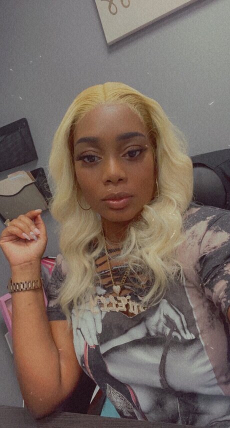 BossLady_ sexy star image