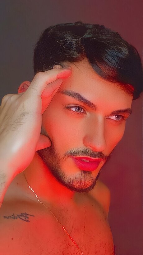 _Thyago Tozzi star erotic pictures