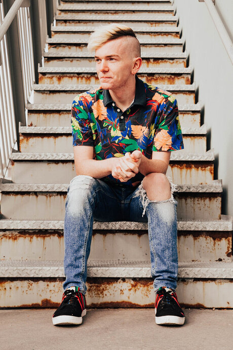 Justice Nugent model hot pictures