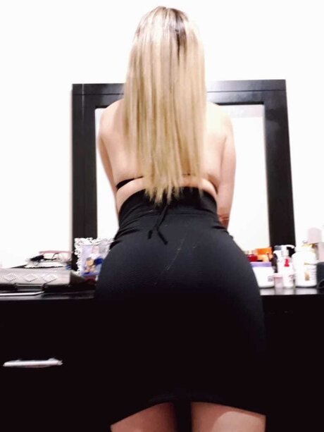 MAFER LOPEZ adult star img