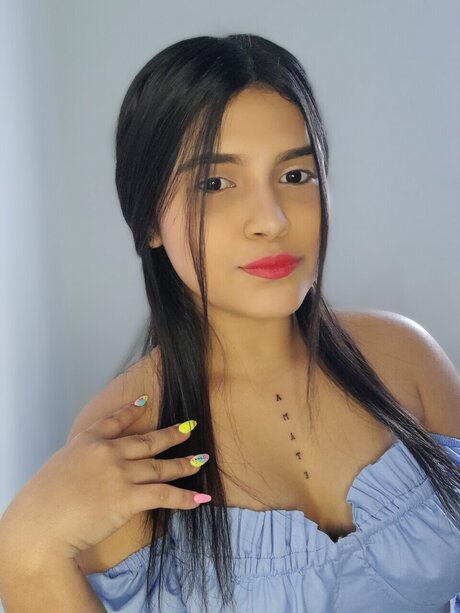 Carolina Jimenez star sexy pics