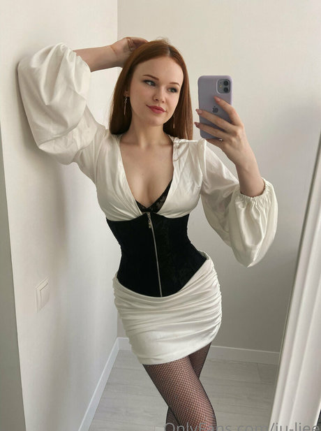 misfoxxy nudes actress galleries