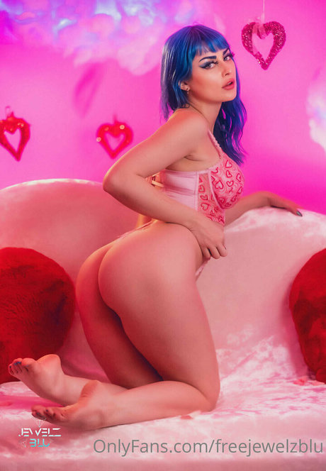 freejewelzblu nice actress image