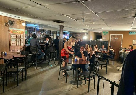 kinnyvenom naked actress photo