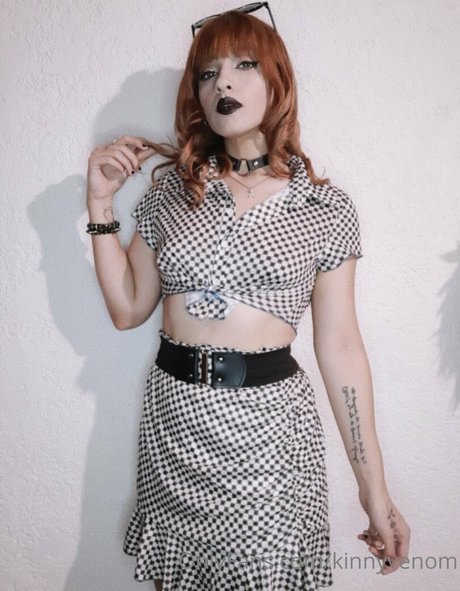 kinnyvenom beautiful pornstar archive