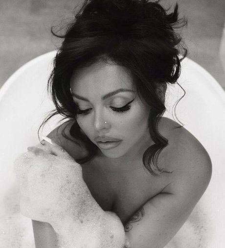 Jesy Nelson pornstar pictures