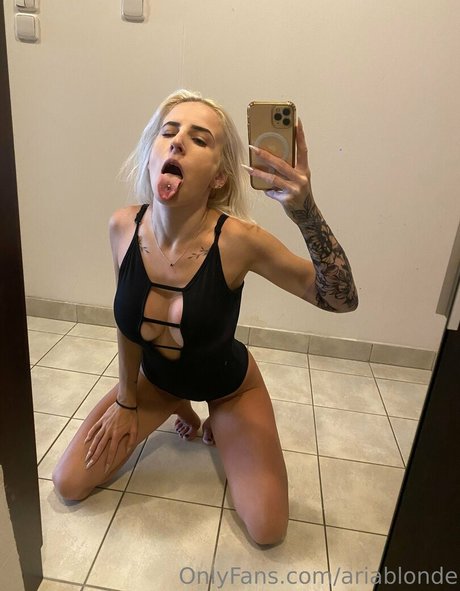 ariablonde sex star picture