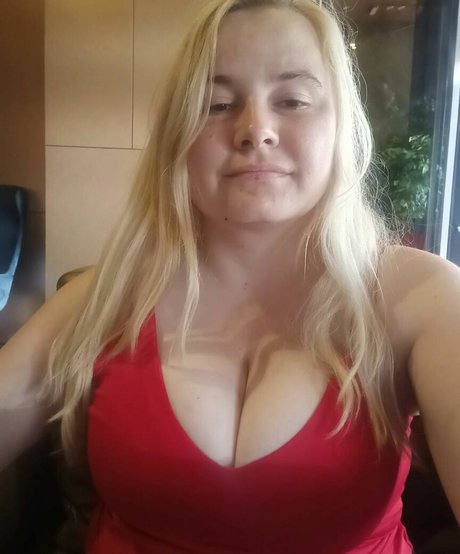 Dejana Savi porn actress picture