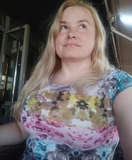 Dejana Savi model hd images