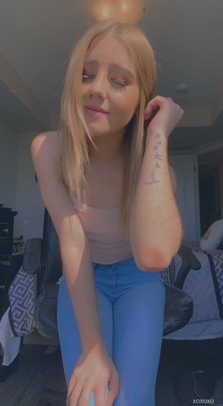 jasminebabbyy art star img