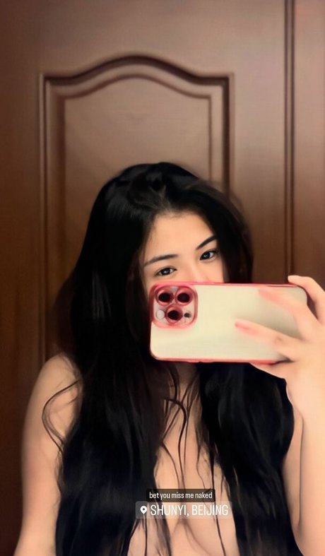 Alua Powpai exclusive model gallery