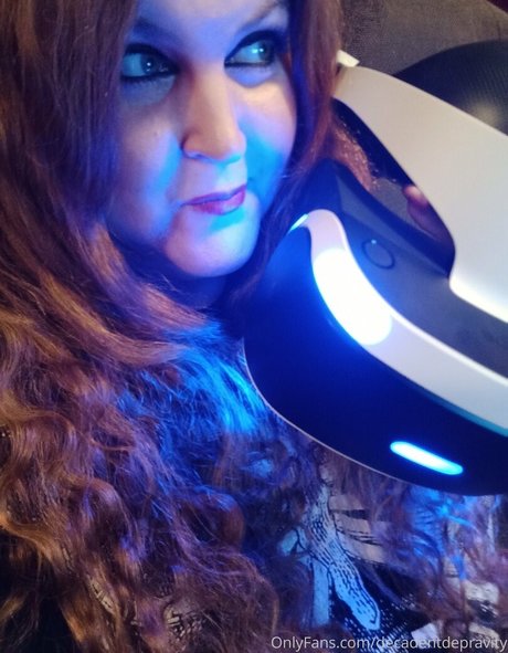 decadentdepravity hot star pics