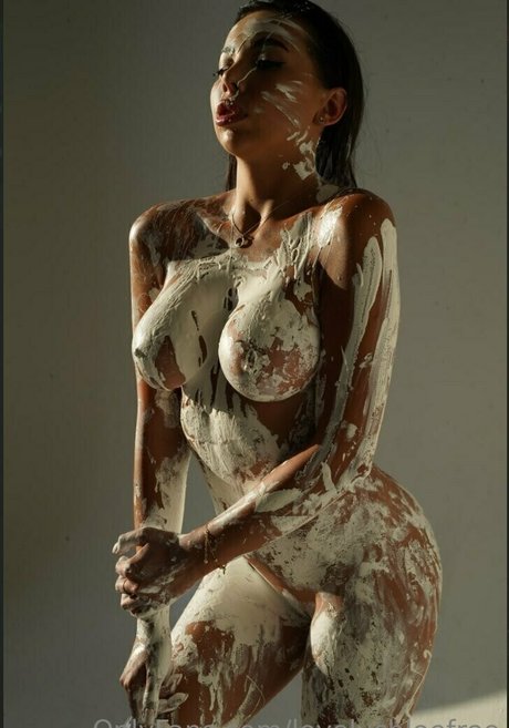 lovelychloefree pornstar sex image