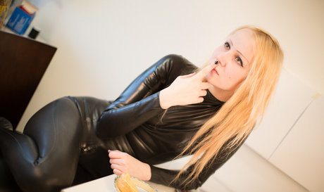 Tuomas Siitonen adult model img