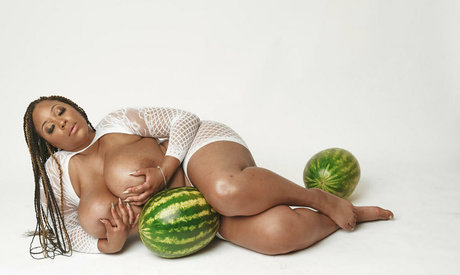 brijamonet model sexy photo