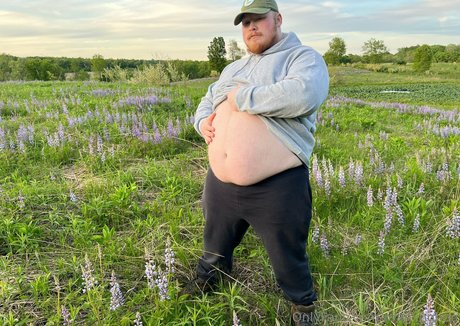 roaminghog star nude archive