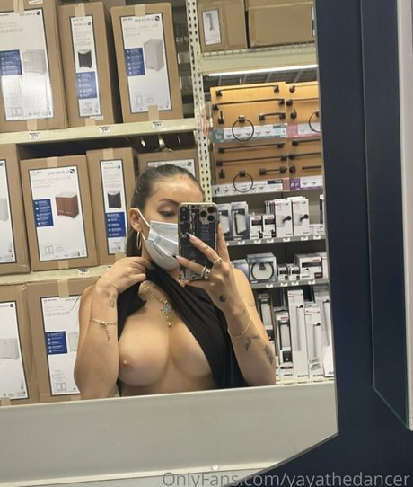 yayathedancer nude pornstar gallery