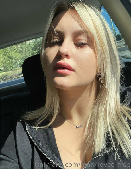 fluffy bun exclusive actress archive