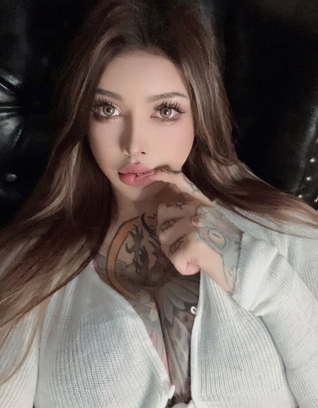 nisixixixi pornstar naked gallery