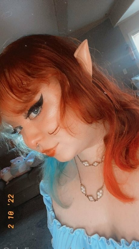 cutepeaches2 nude actress picture