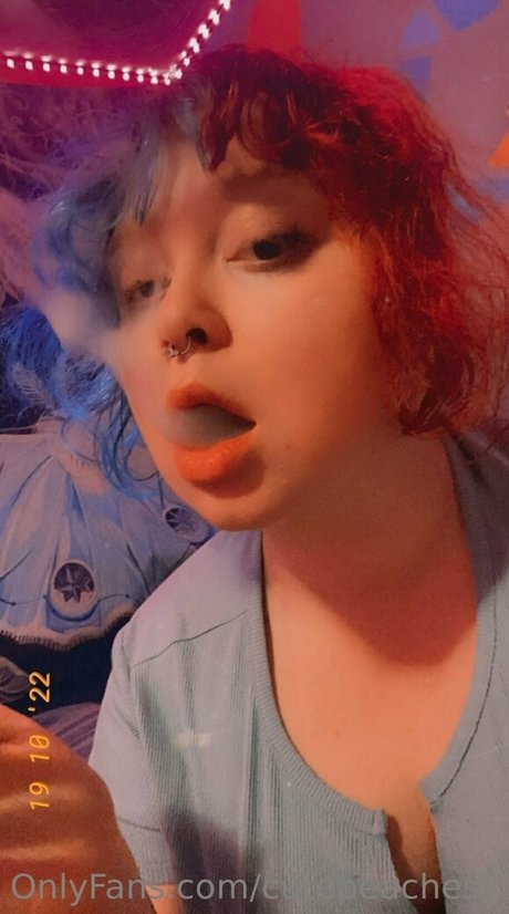 cutepeaches2 naked actress gallery