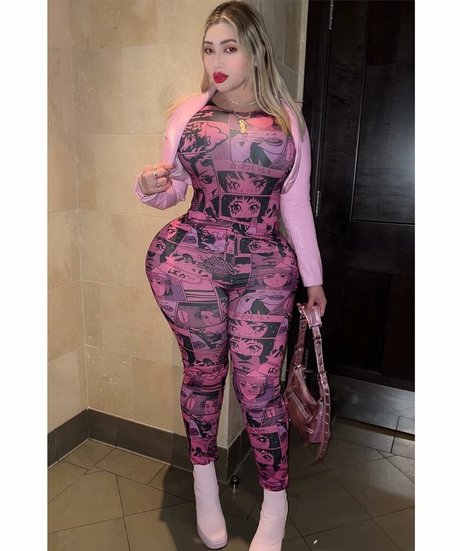 Desiy Garcia model adult galleries