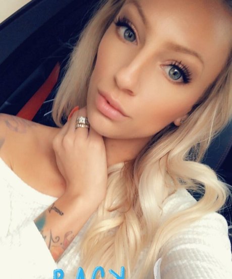 Michelle Pimer adult actress pictures