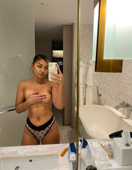 exoticbabe18 naked pornstar pic