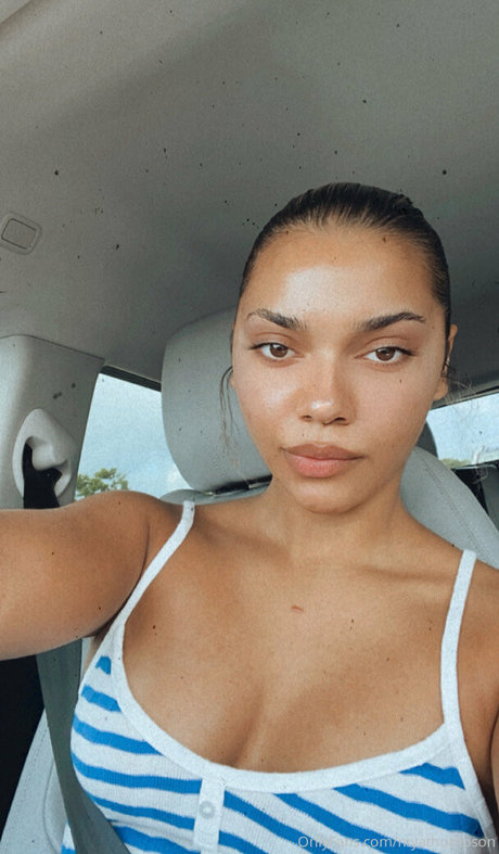 exoticbabe18 high quality pornstar image