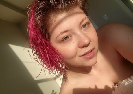 shaeswan hd pornstar picture