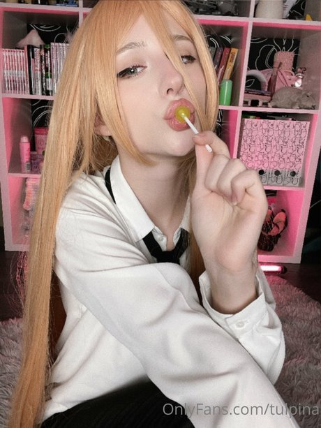 Tulpina model hd photos