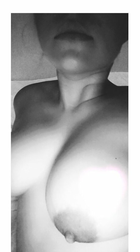 everything bunnyyy model erotic archive