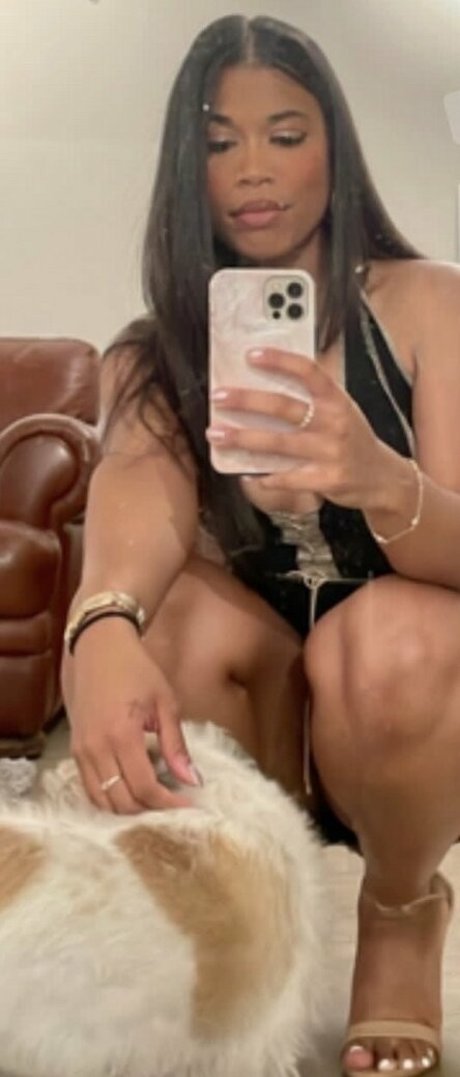 Taylor Haller exclusive model pic