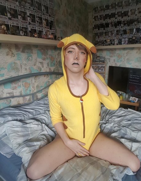 kaileyaustin hot actress photo