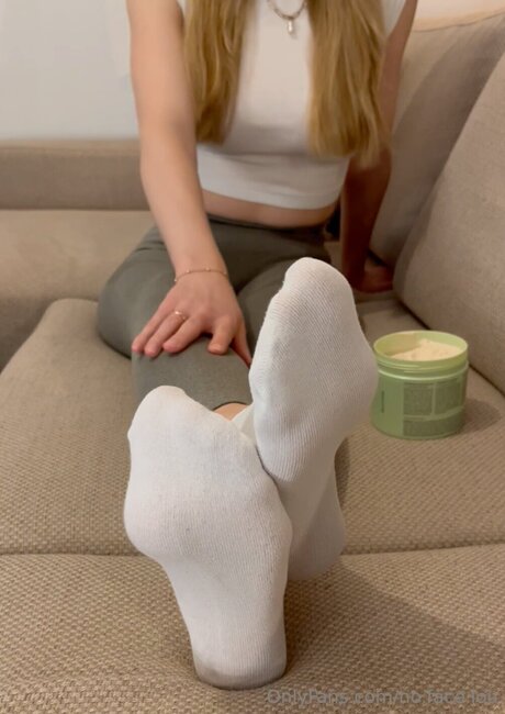 no face lou exclusive actress images