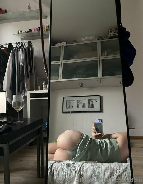 ashamok star erotic pics