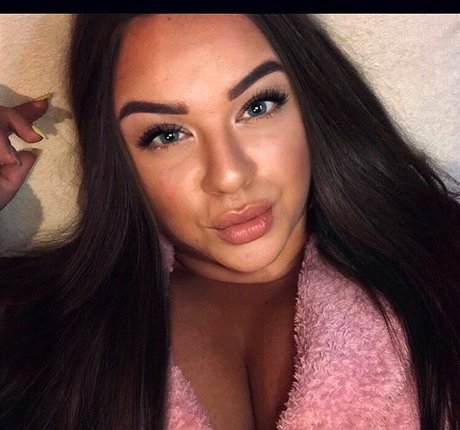 european onlyfans nude images