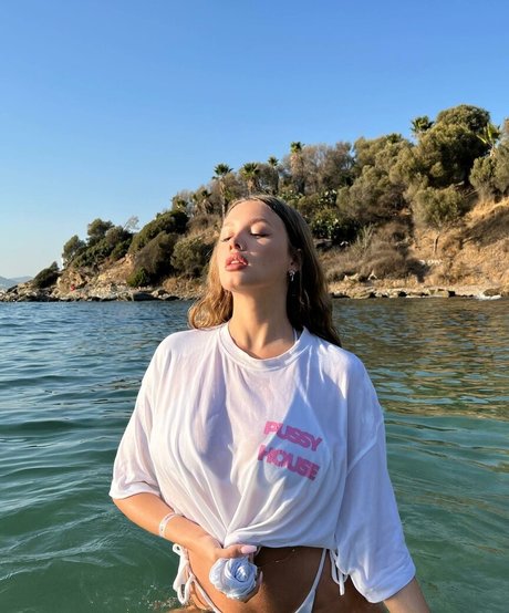 Darina Z pornstar exclusive picture