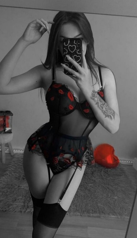 Lorina nice model pictures