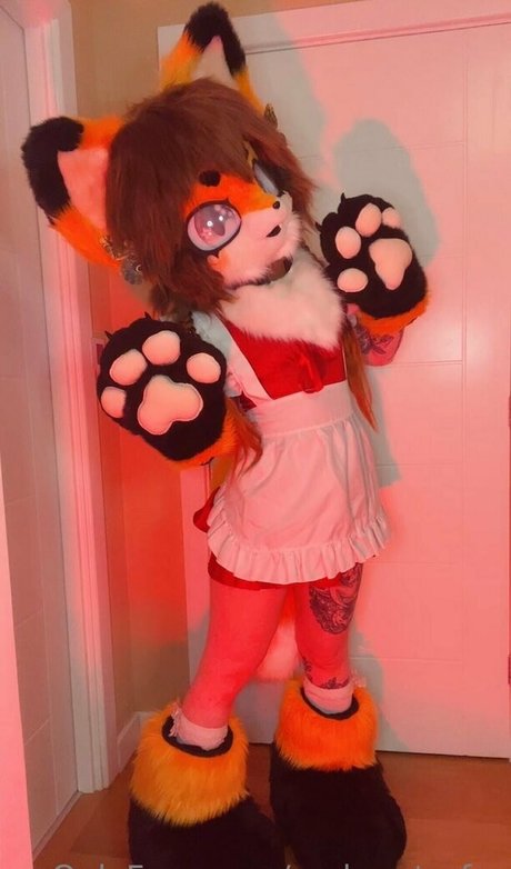 emberstarfur model beautiful pics