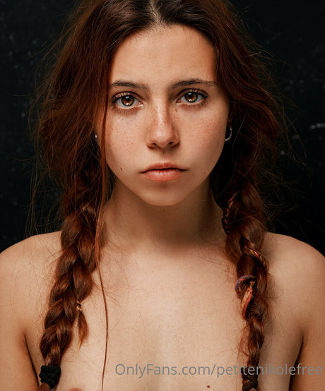 petitenikolefree pornstar sexy archive